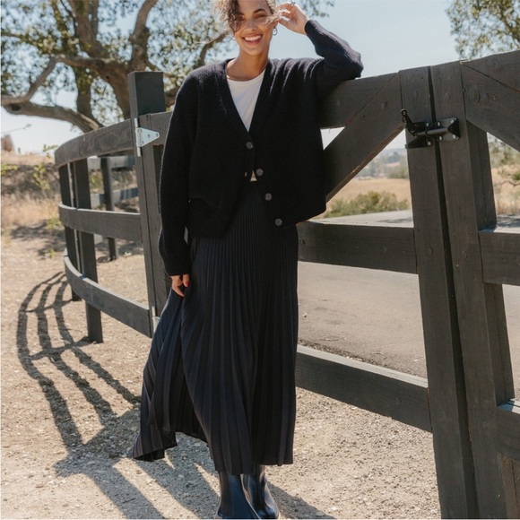 Jenni Kayne Cropped cocoon cashmere sweater - Picture 4 of 9